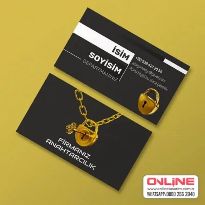 Siyah ve Altın Renklerde Anahtar Kilit Kartvizit