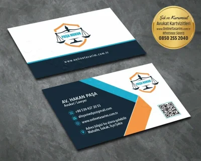 Beyaz ve lacivertin modern kontrastıyla şık bir model avukat kartvizit tasarımı sunuyor