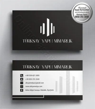 Kartvizitin arka yüzünde beyaz bir şerit üzerinde iletişim bilgileri için ayrılmış alanlar bulunuyor.