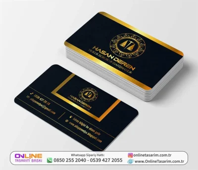 Koyu Renklerde Altın Renk Detaylı Luxury Avukat Kartvizit Örneği