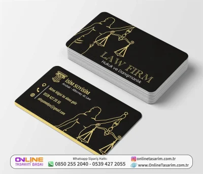 Siyah Zemin Lady Justice Logolu Şık Sade Avukat Kartvizit Örneği