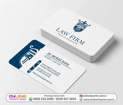 Beyaz ve Lacivert Renk Sade ve Kurumsal Avukat Kartvizit