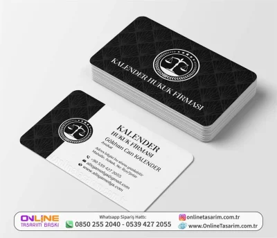 Siyah Beyaz Kontrastlı Oldukça Şık Avukat Kartvizit Örneği