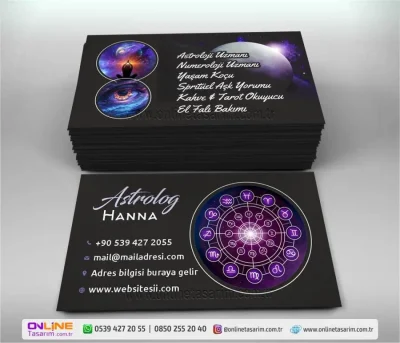 Kartvizitin her iki yüzündeki mistik göz ve meditasyon figürü, bu astroloji kartvizit modeline manevi bir derinlik katıyor.